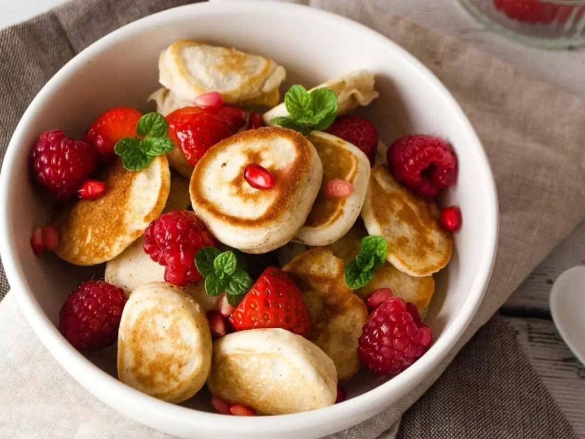 mini strawberry pancakes at Edwards Providore, Bendigo