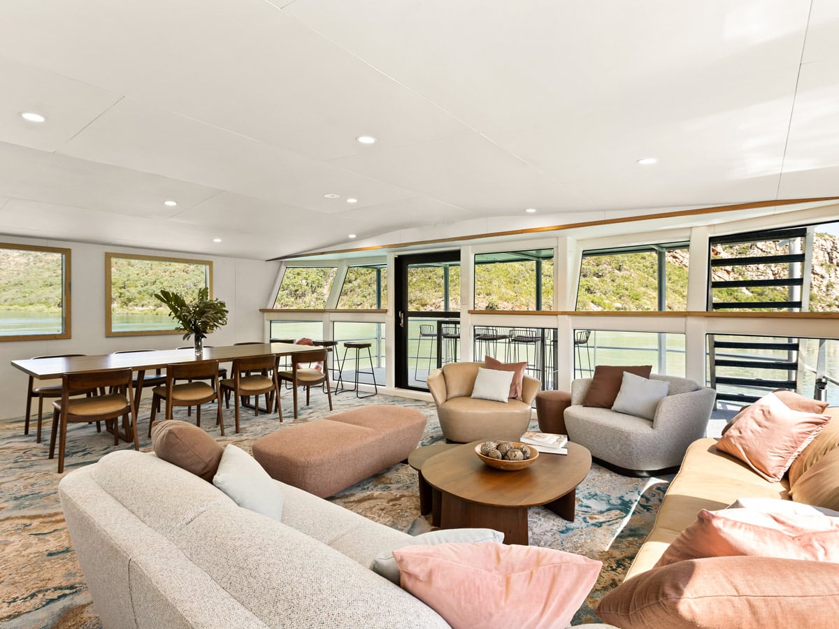 the living room interior of Horizontal Falls Accommodation at Jet Wave Pearl