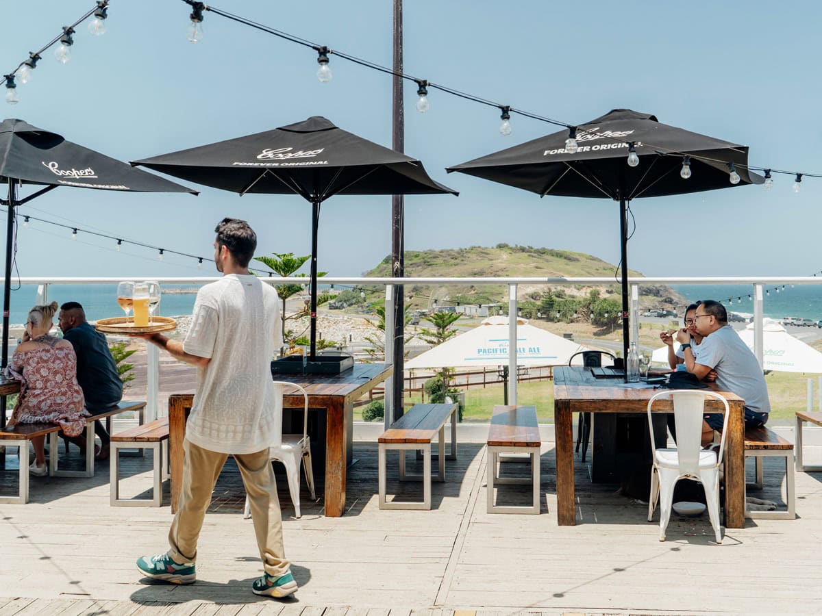 beachfront dining at Jetty Beach House