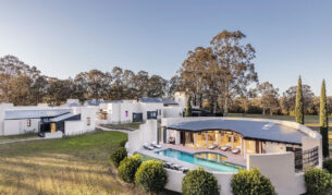 an aerial view of Tower Lodge, Hunter Valley