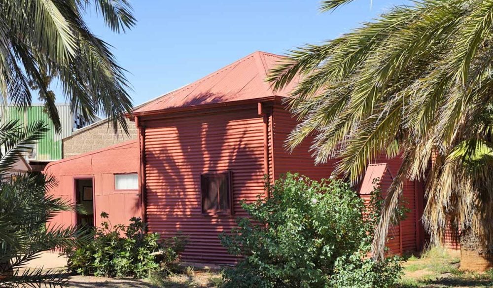 the exterior of Broken Hill Mosque